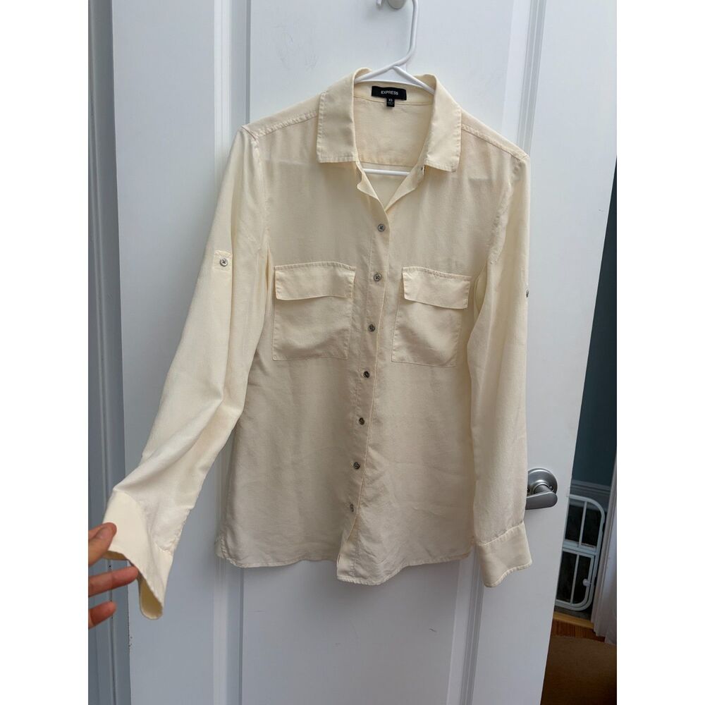 Express 100% Silk Women's XS Button Down Shirt Cream Capsule Wardrobe Workwear